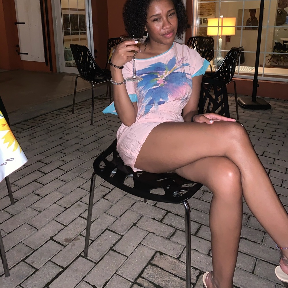 Light water colored summer/spring dreas